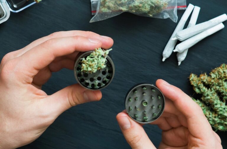 cannabis-grinder